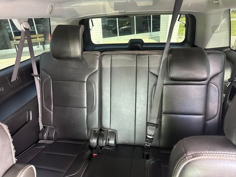 Used 2019 GMC Yukon XL Denali RWD image 21
