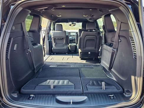 New 2026 Chrysler Pacifica Select image 34