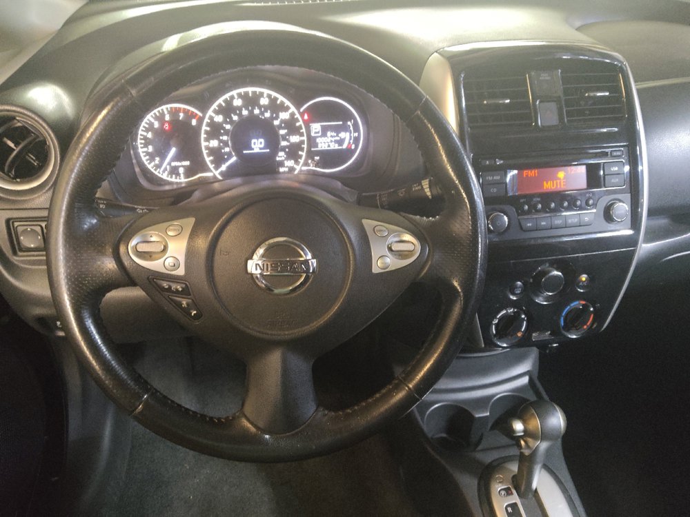 Used 2015 Nissan Versa Note SR FWD image 22