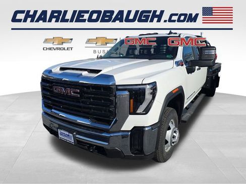 New 2026 GMC Sierra 3500 Pro w/ Convenience Package image 1
