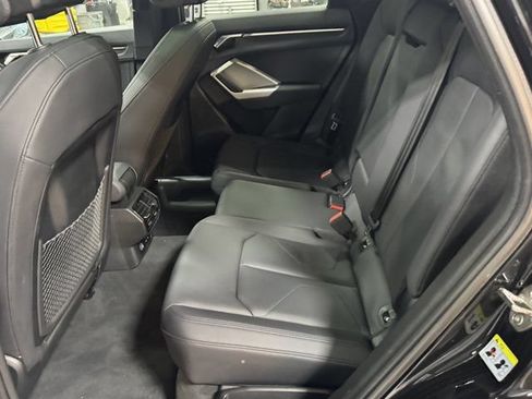 Certified 2025 Audi Q3 2.0T Premium AWD/4WD image 37