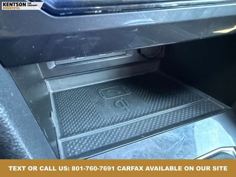 Used 2024 Volkswagen Tiguan SE R-Line image 24