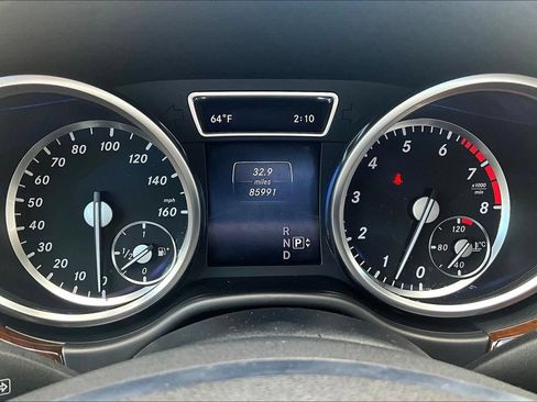 Used 2015 Mercedes-Benz ML 400 4MATIC image 26