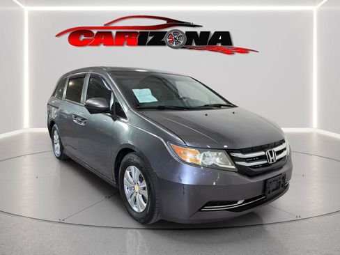 Used 2016 Honda Odyssey SE image 1