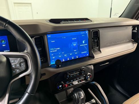 Used 2024 Ford Bronco Wildtrak image 72