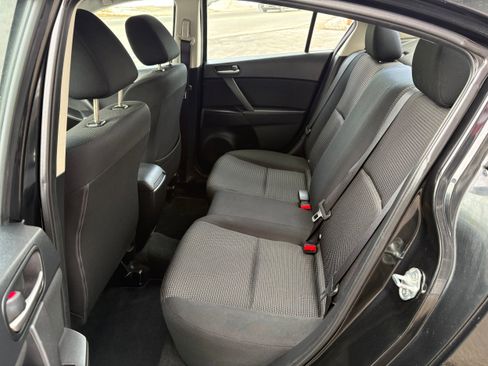 Used 2012 MAZDA MAZDA3 i Sport image 12