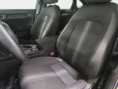 Used 2025 Honda Civic Sport image 17