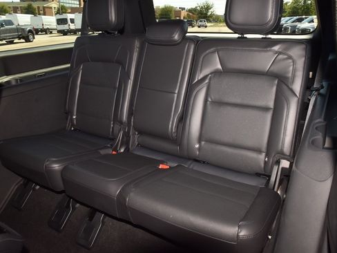 New 2025 Lincoln Navigator L Reserve w/ Jet Appearance Package image 15