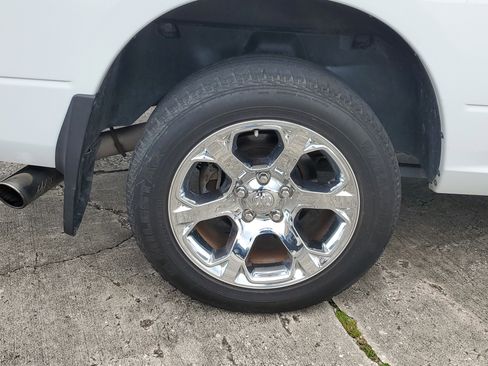 Used 2016 RAM 1500 Tradesman w/ Power & Remote Entry Group image 5