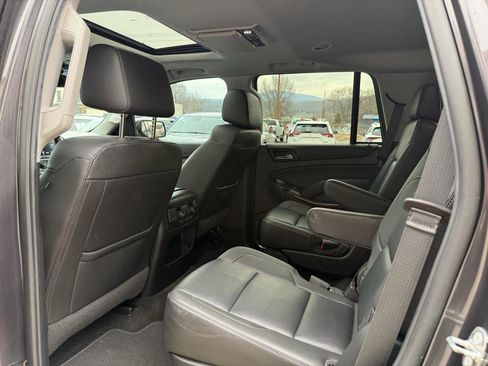 Used 2018 GMC Yukon SLT w/ Open Road Package image 20