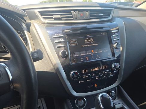 Used 2023 Nissan Murano SV AWD/4WD image 16