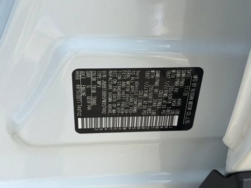 Used 2023 Nissan Rogue SV AWD/4WD image 30