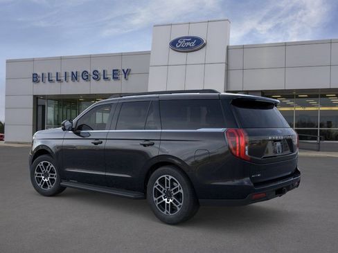 New 2026 Ford Expedition Active image 4