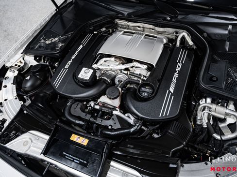 Used 2017 Mercedes-Benz C 63 AMG S image 44