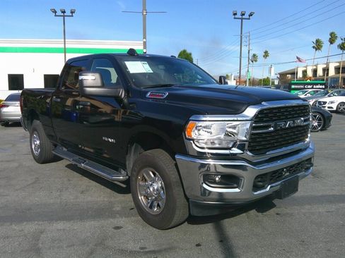 Used 2024 RAM 2500 Big Horn w/ Bed Utility Group image 10