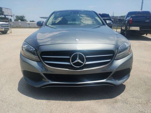 Used 2017 Mercedes-Benz C 300 Sedan image 2