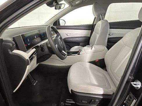 Certified 2026 Hyundai Tucson SEL FWD image 11
