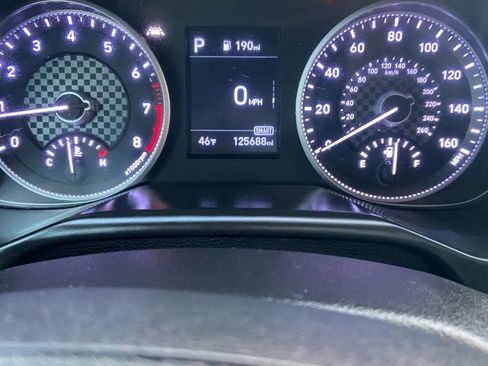 Used 2019 Hyundai Elantra SEL image 14