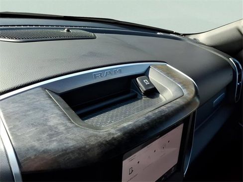 Used 2022 RAM 1500 Big Horn image 27