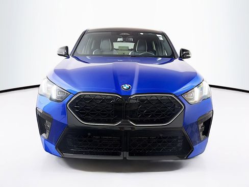New 2026 BMW X2 xDrive28i w/ Technology Package AWD/4WD image 2