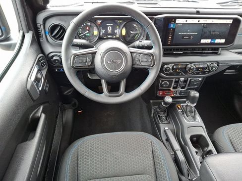 Certified 2025 Jeep Wrangler Unlimited Rubicon 4xe w/ Safety Group image 11