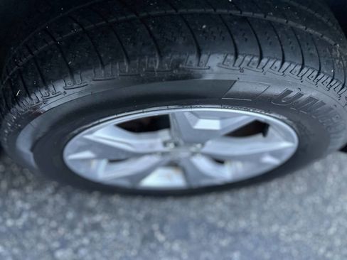 Used 2014 Subaru Forester 2.5i Limited image 7