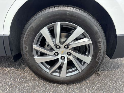 Used 2022 Chevrolet Equinox Premier image 5