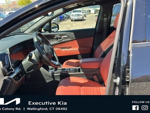 Certified 2024 Kia Sportage SX AWD/4WD image 9