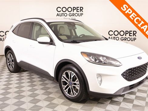 Used 2020 Ford Escape SEL image 1