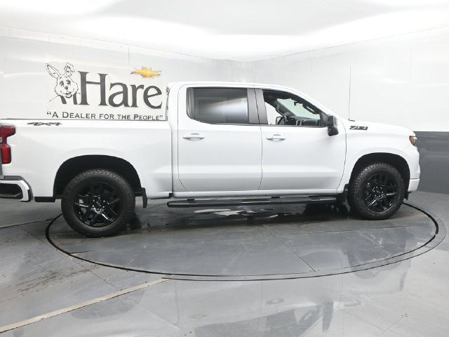 Used 2024 Chevrolet Silverado 1500 RST AWD/4WD image 37