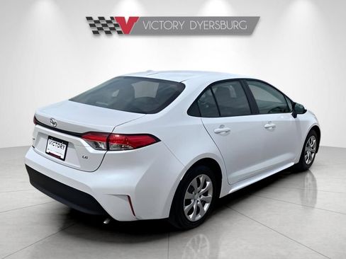 Used 2026 Toyota Corolla LE FWD image 8
