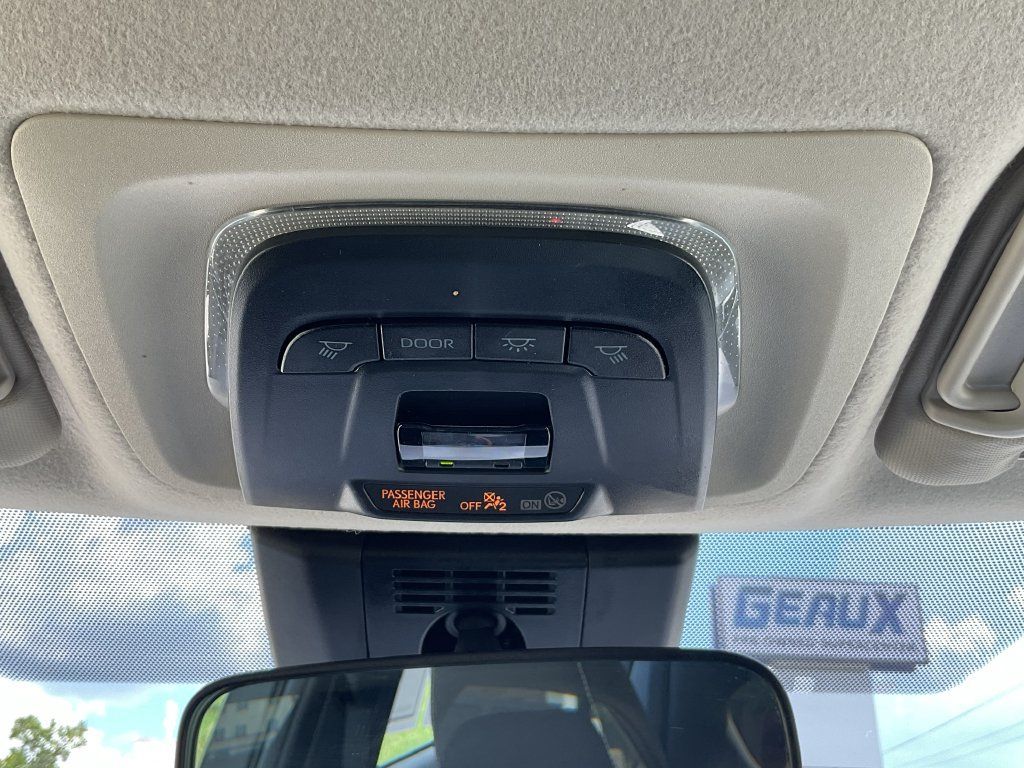 Used 2025 Toyota Corolla LE FWD image 23