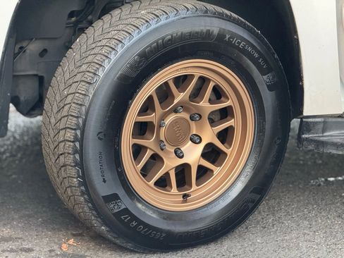 Used 2014 Chevrolet Tahoe LT image 14