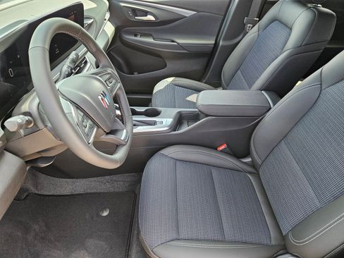 New 2026 Buick Envista Preferred w/ Convenience I Package FWD image 9