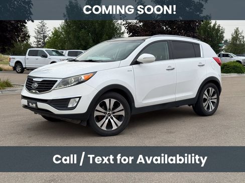 Used 2011 Kia Sportage EX w/ Premium Pkg w/Leather Seats AWD/4WD image 3