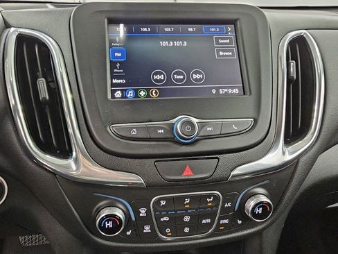 Used 2019 Chevrolet Equinox LT image 16