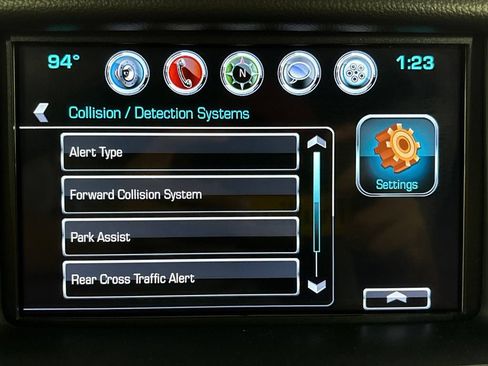 Used 2019 Chevrolet Suburban Premier AWD/4WD image 28