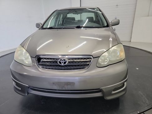 Used 2006 Toyota Corolla FWD image 2