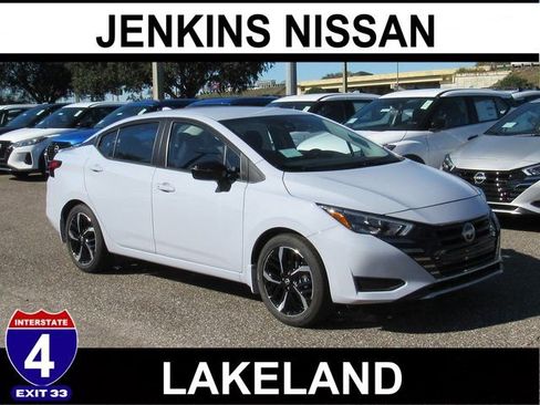 New 2025 Nissan Versa SR image 1
