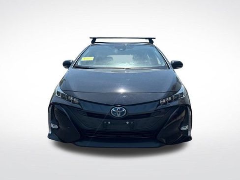 Used 2022 Toyota Prius Prime Limited FWD image 9