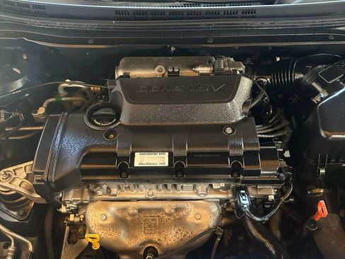 Used 2009 Hyundai Elantra GLS image 33