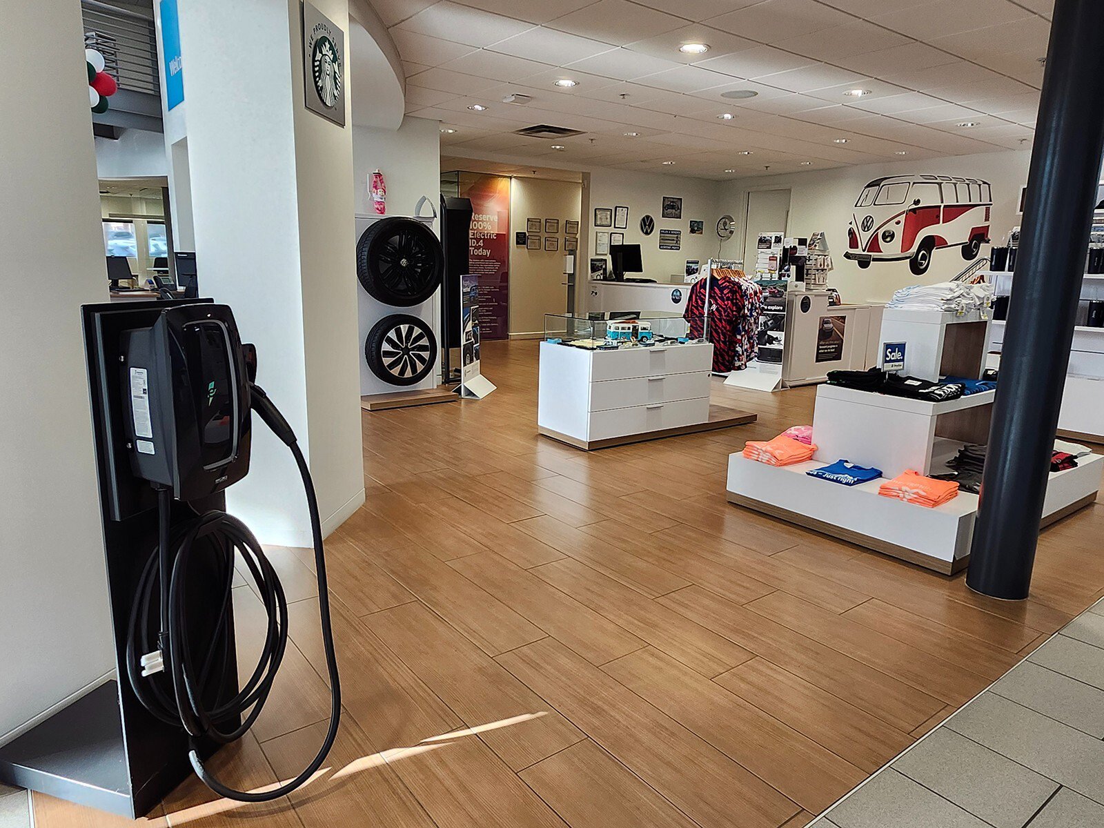 Used 2023 Volkswagen ID.4 Pro RWD image 18