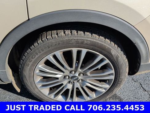 Used 2016 Lincoln MKX Reserve w/ Technology Package image 9