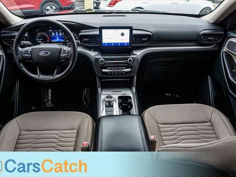 Used 2020 Ford Explorer XLT image 26