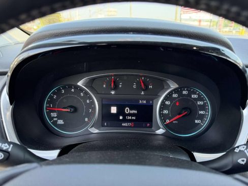 Used 2020 Chevrolet Traverse LT w/ LT Premium Package AWD/4WD image 24