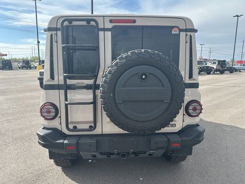 Used 2024 INEOS Grenadier image 6