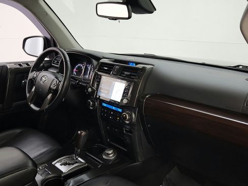 Used 2021 Toyota 4Runner Limited AWD/4WD image 34