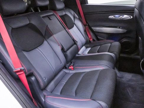 Certified 2025 Genesis GV70 3.5T Sport AWD/4WD image 12
