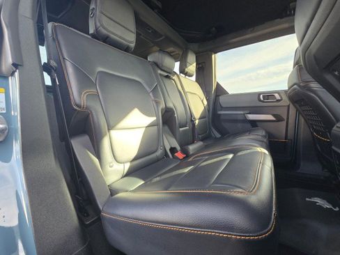 Used 2021 Ford Bronco Badlands image 15