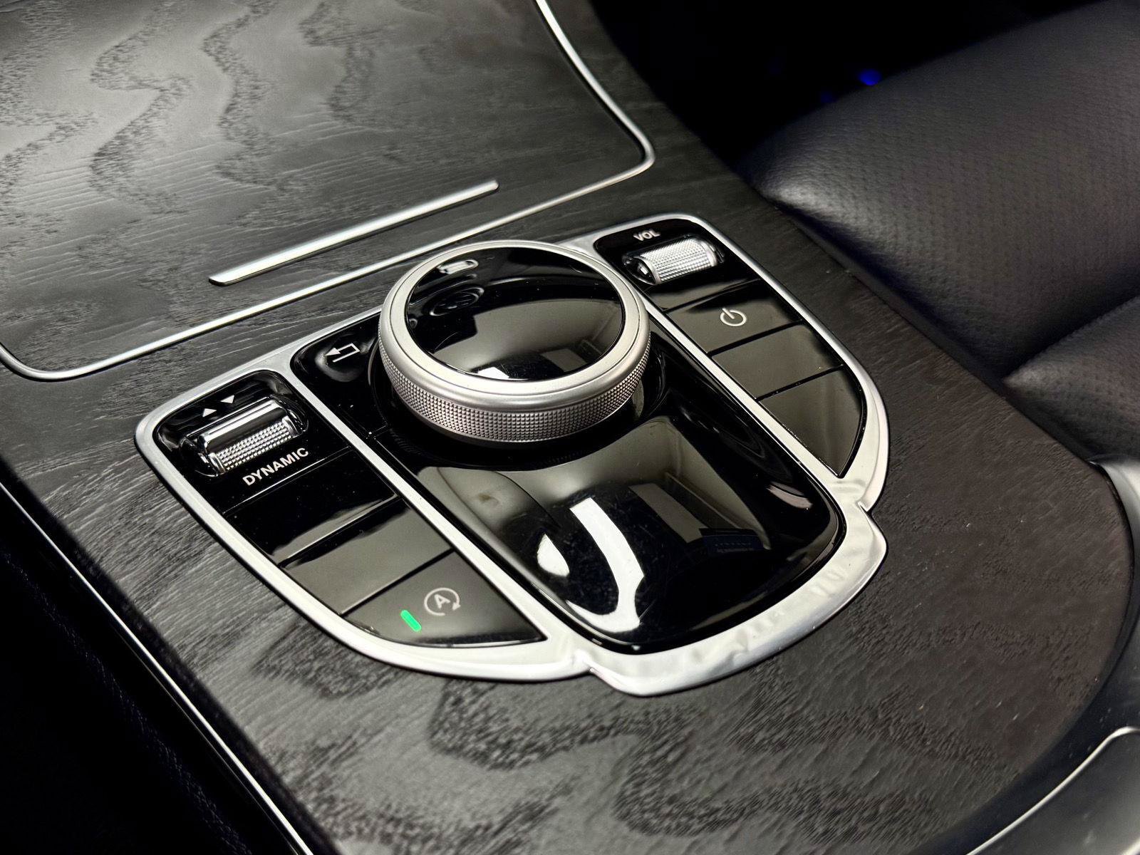 Used 2021 Mercedes-Benz C 300 4MATIC Sedan image 27